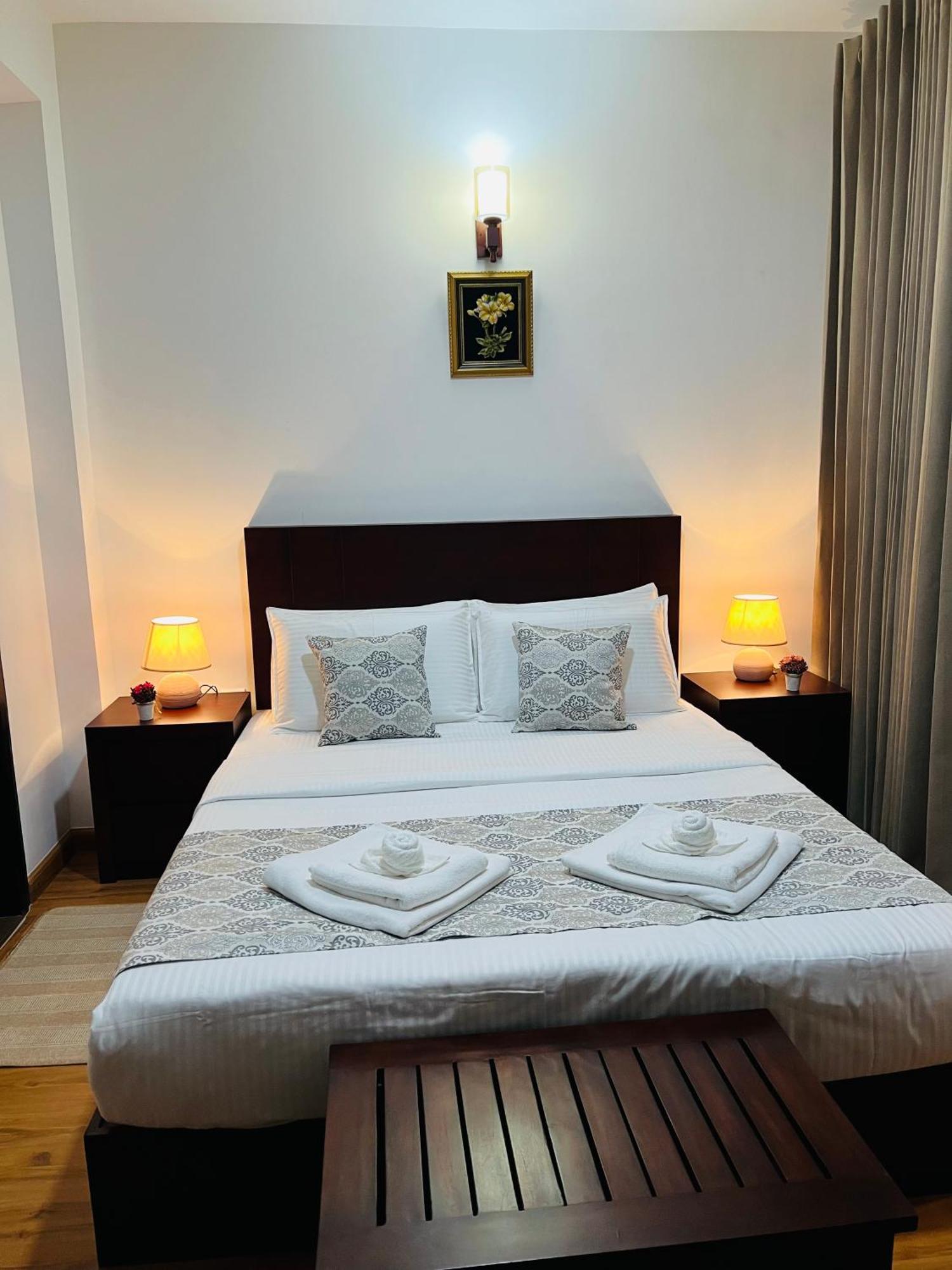 Galway Green - Lake View Luxury Apartment, Nuwara Eliya Sri Lanka Exterior photo