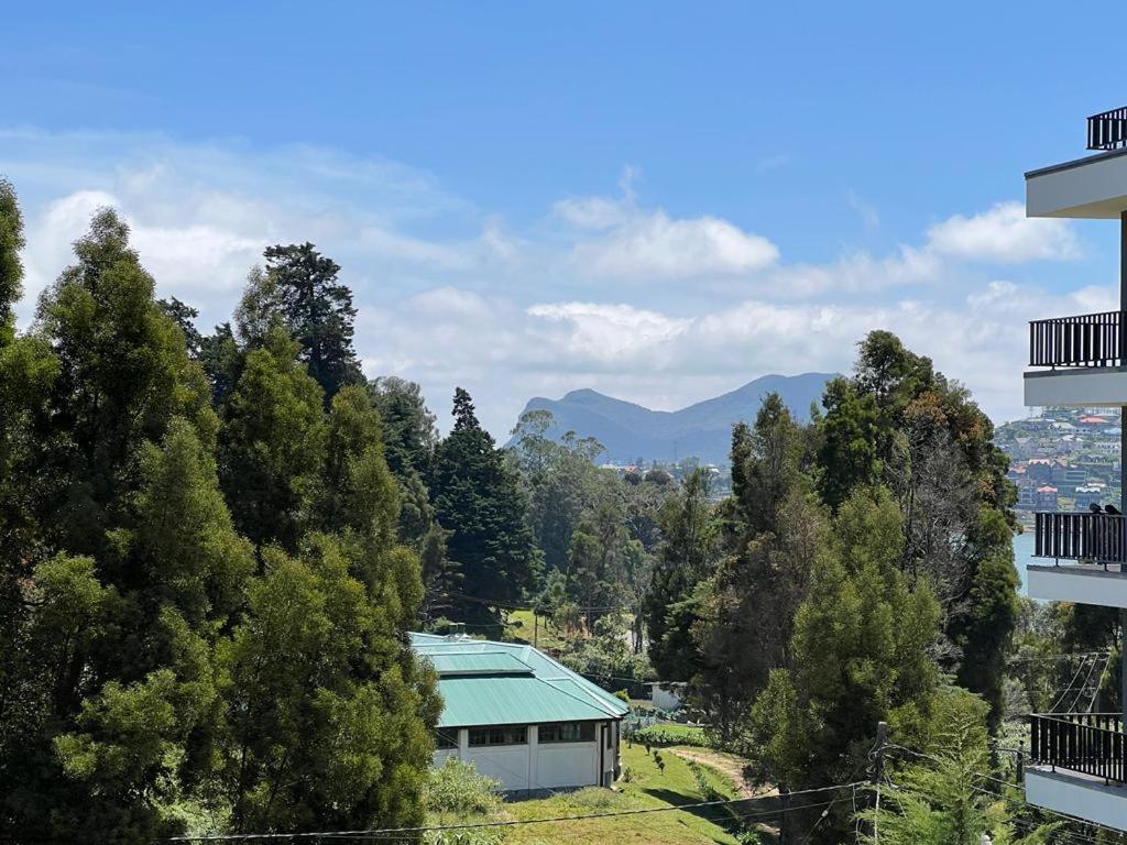 Galway Green - Lake View Luxury Apartment, Nuwara Eliya Sri Lanka Exterior photo